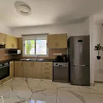 Villa Nissi Azure *