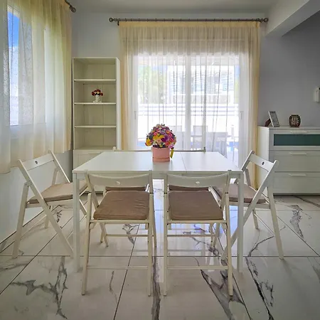 Nissi Azure Villa Ayia Napa